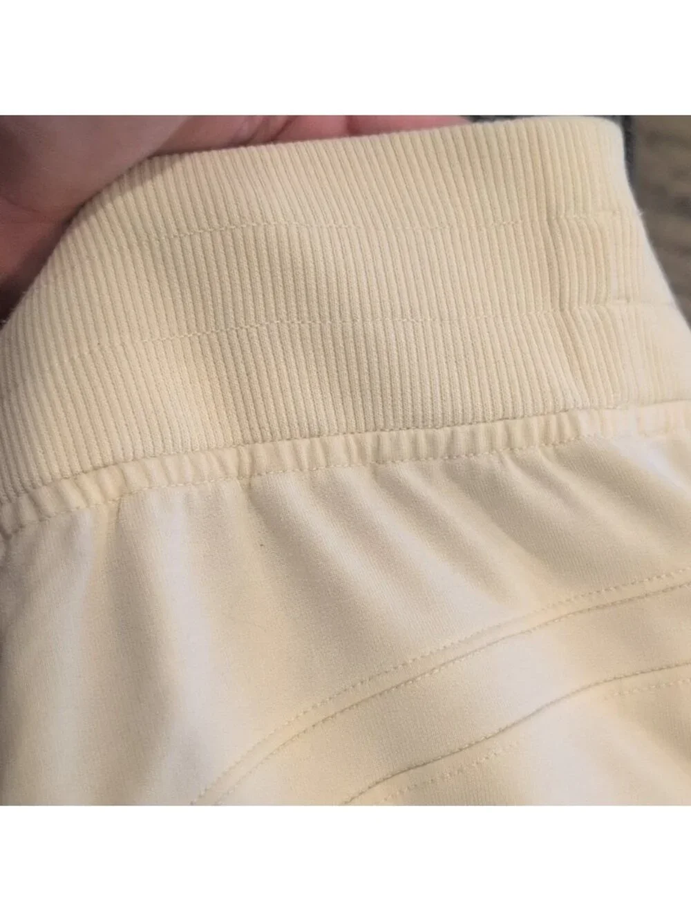 Lululemon LA Warm Down High-Rise Jogger Lemon Chiffon